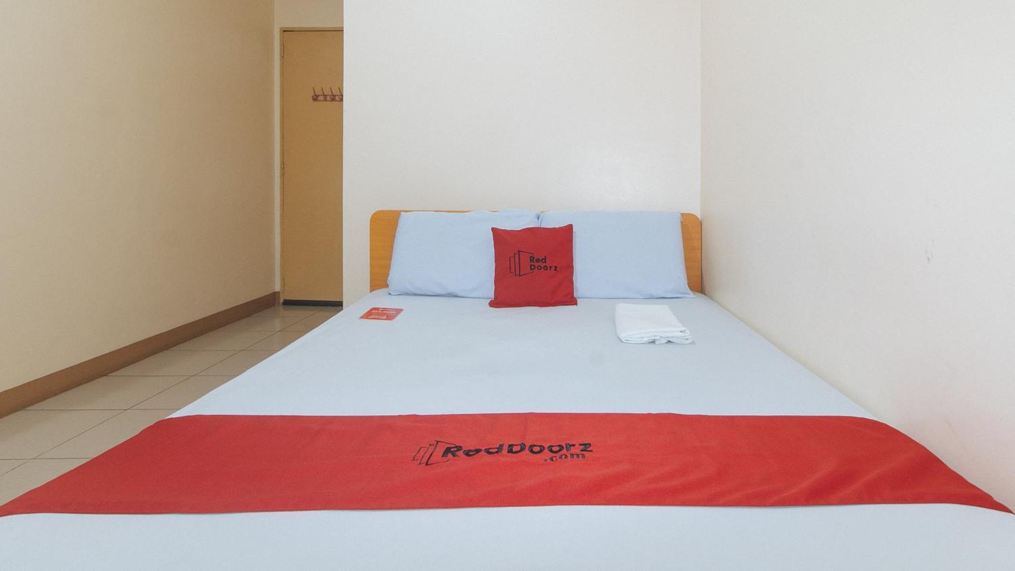 Reddoorz @ Asiana Pension Inn Mandawe Εξωτερικό φωτογραφία