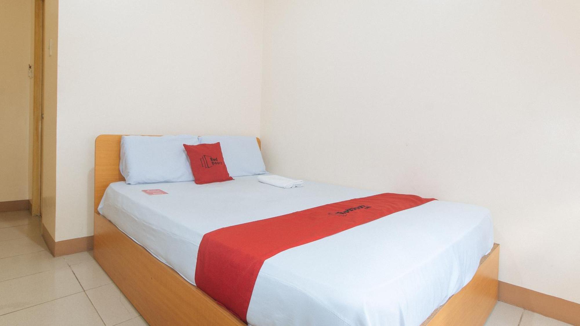 Reddoorz @ Asiana Pension Inn Mandawe Εξωτερικό φωτογραφία