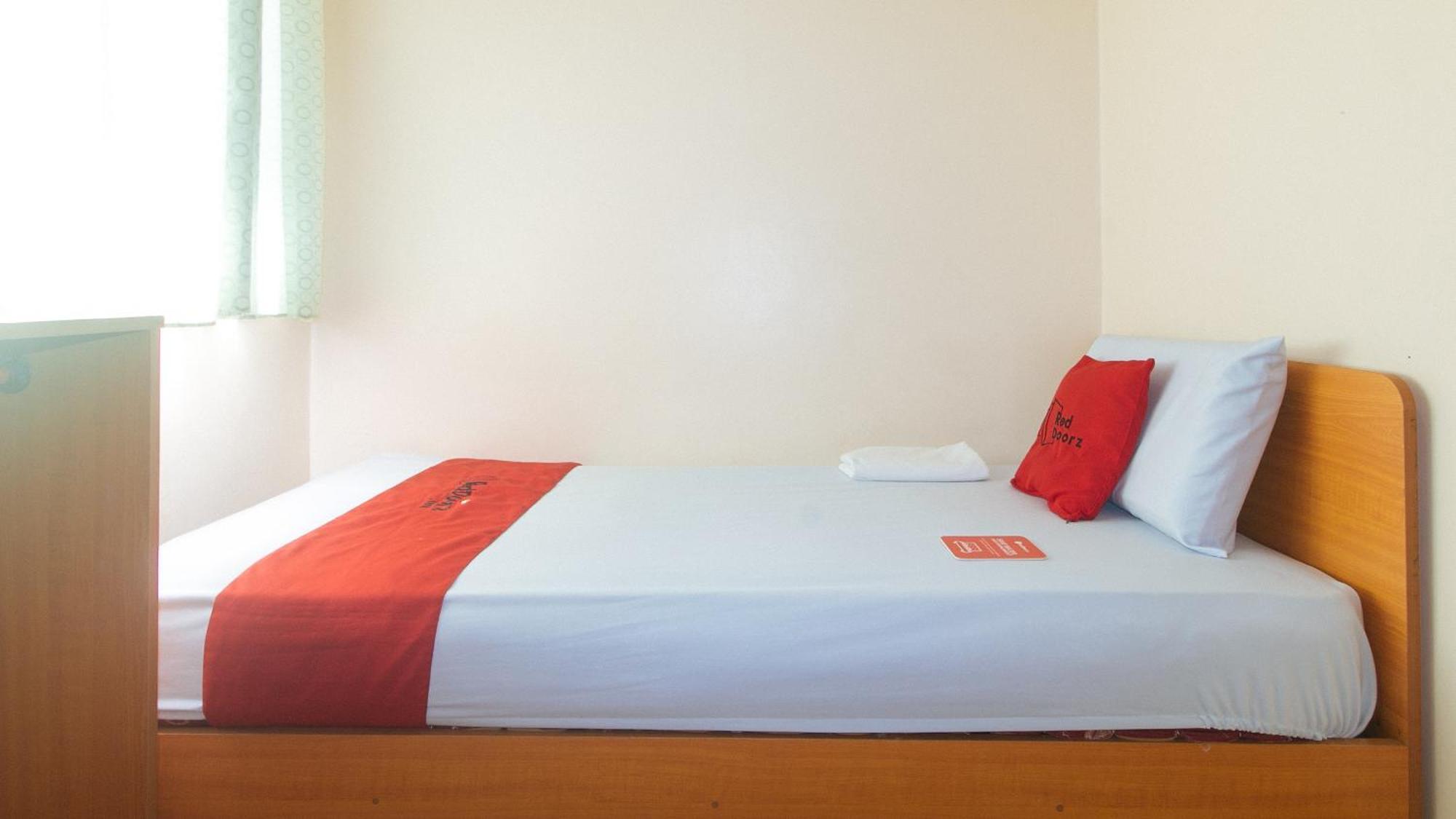 Reddoorz @ Asiana Pension Inn Mandawe Εξωτερικό φωτογραφία